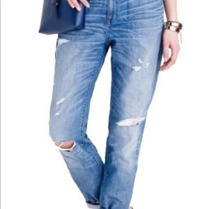 J. crew light blue wash boyfriend jeans - size 24